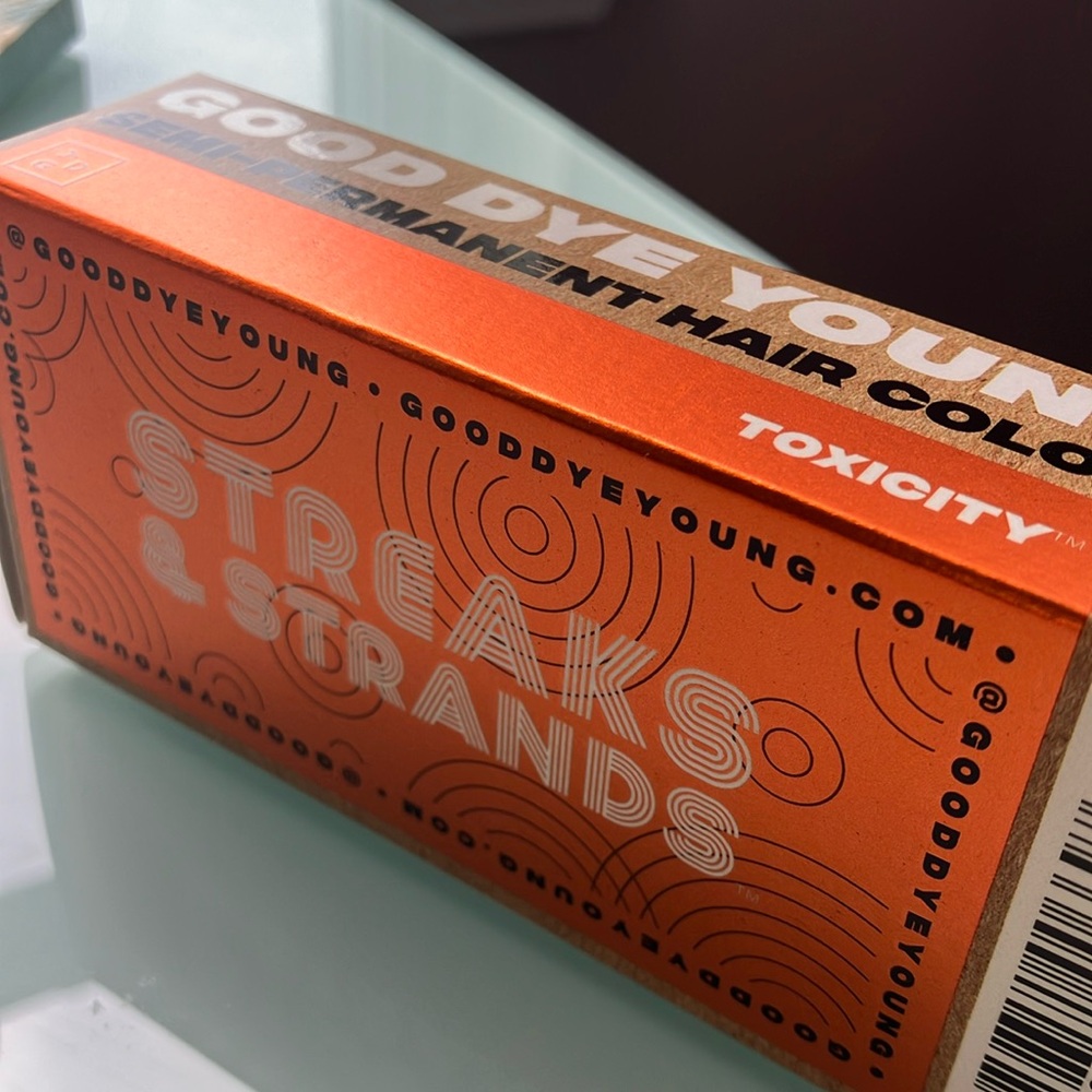 GoodDyeYoung Streaks and Strands Orange Hair Color for Vibrant Style